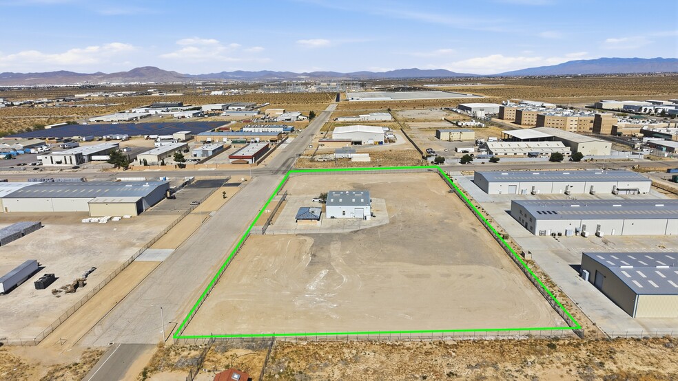 More Photos Of 9253 Cassia Rd, Adelanto Warehouse For Lease