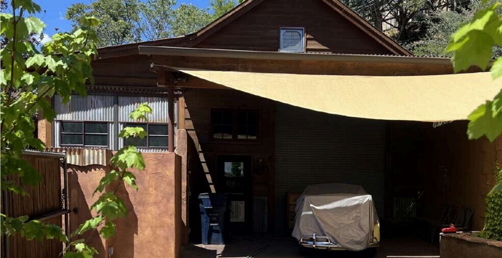 More Photos Of 90 Brewer Rd, Sedona Light Manufacturing For Lease