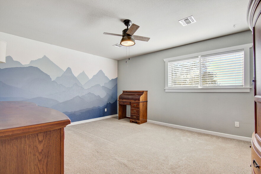 More Photos Of 4748 N 4318, Pryor Flex For Sale