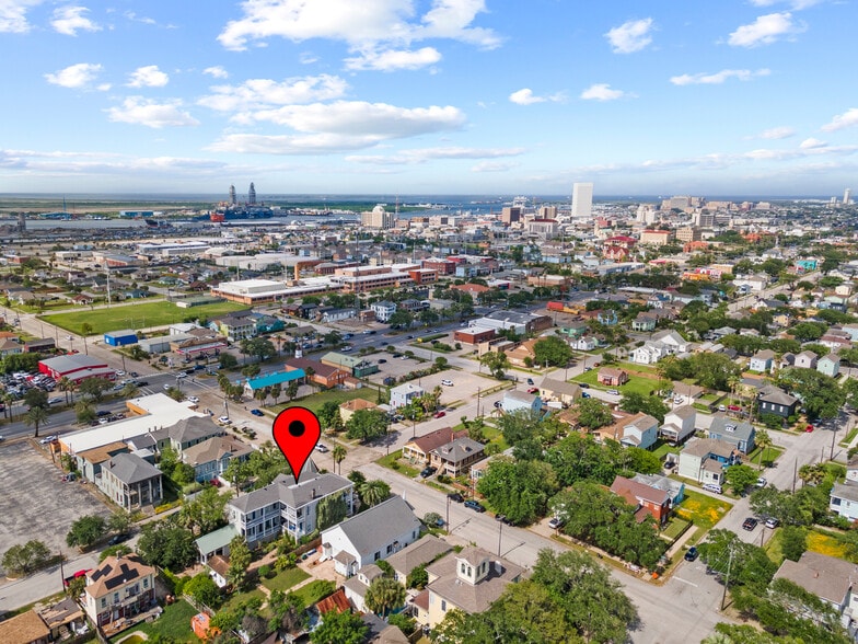 More Photos Of 1103 33rd St, Galveston Hotel For Sale