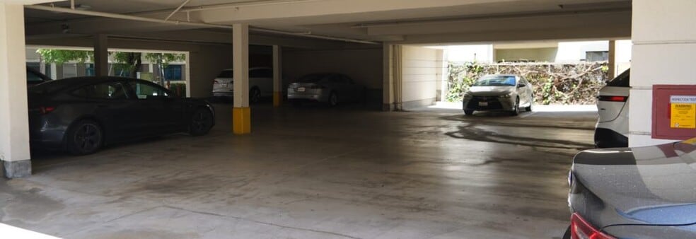 More Photos Of 585 Glenwood Ave, Menlo Park Office Residential For Lease