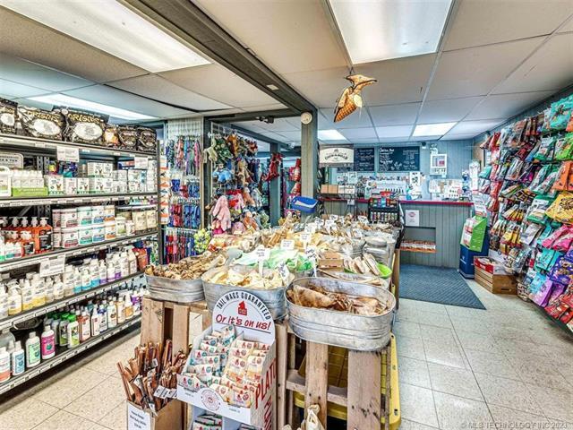 More Photos Of 708 W Britton Rd, Oklahoma City Freestanding For Sale