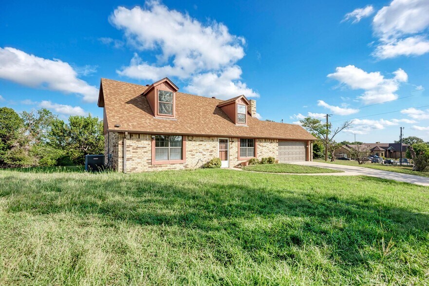 More Photos Of 3225 County Road 111, Lampasas Specialty For Sale