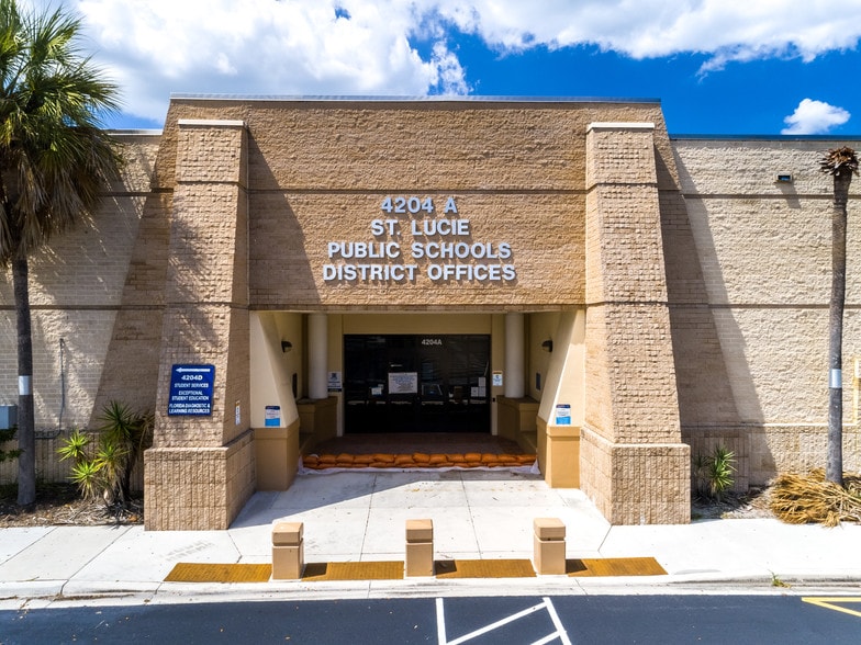 More Photos Of 4204 Okeechobee Rd, Fort Pierce Industrial For Sale