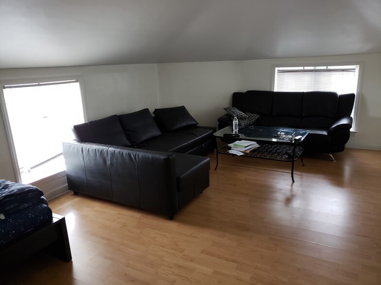 More Photos Of 69 Starbuck St, Staten Island Apartments For Sale