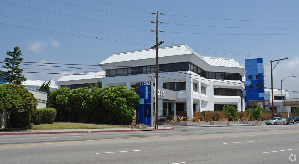 More Photos Of 12233 W Olympic Blvd, Los Angeles Loft Creative Space For Lease