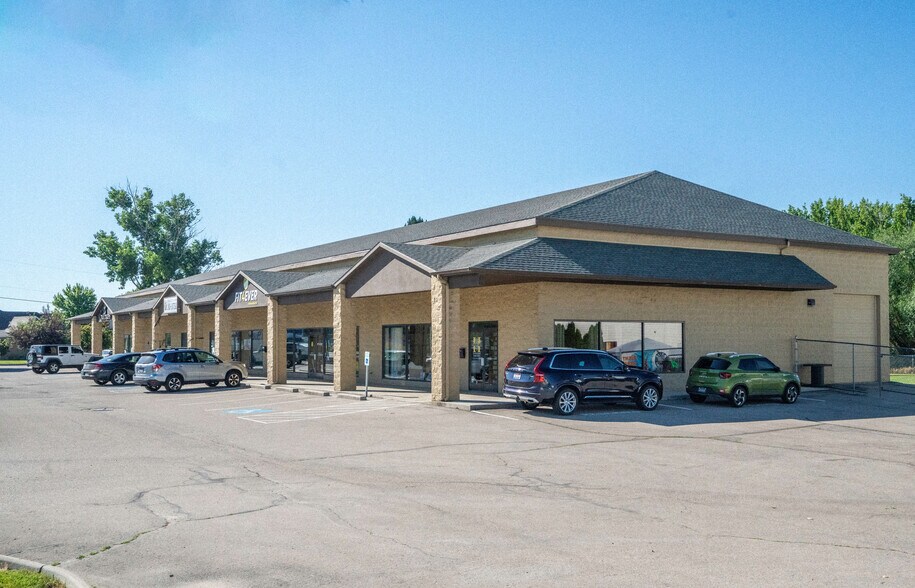 More Photos Of 8707 W State St, Boise Storefront Retail Office For Lease