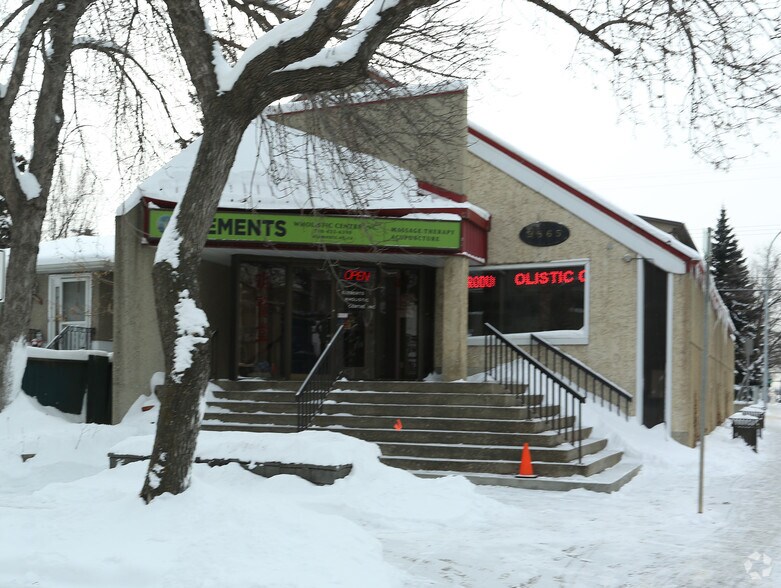 More Photos Of 9865 85th Ave NW, Edmonton Office For Sale