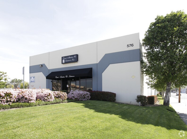 More Photos Of 576 N Citrus Ave, Covina Service For Lease