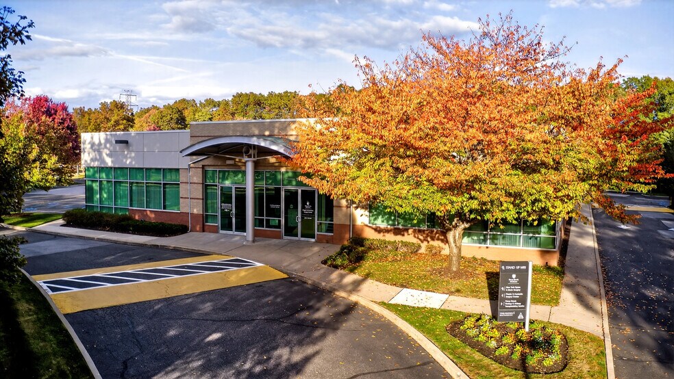 More Photos Of 6 Technology Dr, Setauket Unknown For Lease