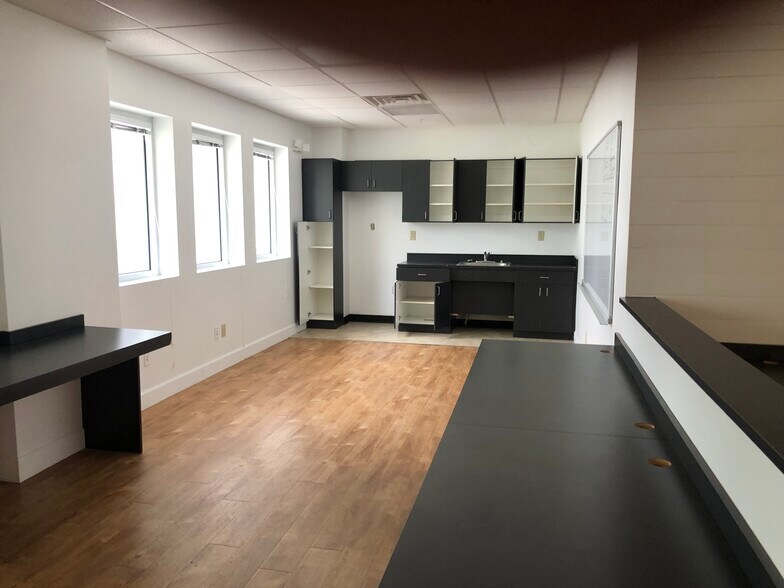 More Photos Of 225 Clematis St, West Palm Beach Loft Creative Space For Lease