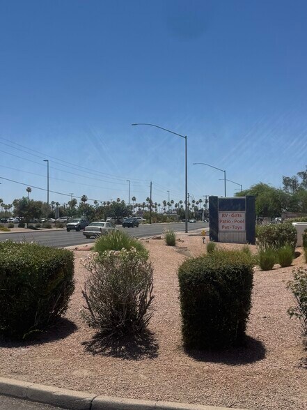 More Photos Of 116 N Lindsay Rd, Mesa Unknown For Lease