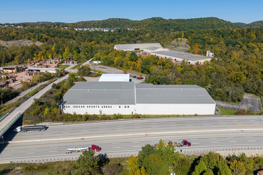 More Photos Of 22 Rich Hill Rd, Cheswick Sports And Entertainment For Sale