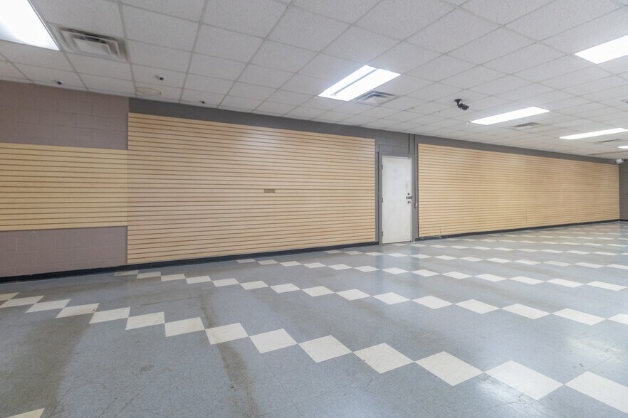 More Photos Of 90 Stonecoal Rd, Horner Freestanding For Lease