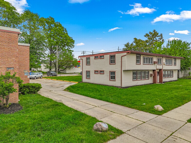 More Photos Of 5701-5707 Woodward St, Wayne Apartments For Sale