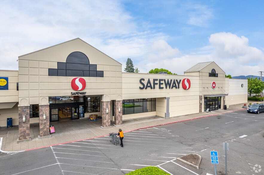 More Photos Of 1821-1891 Pioneer Pky E, Springfield Unknown For Lease