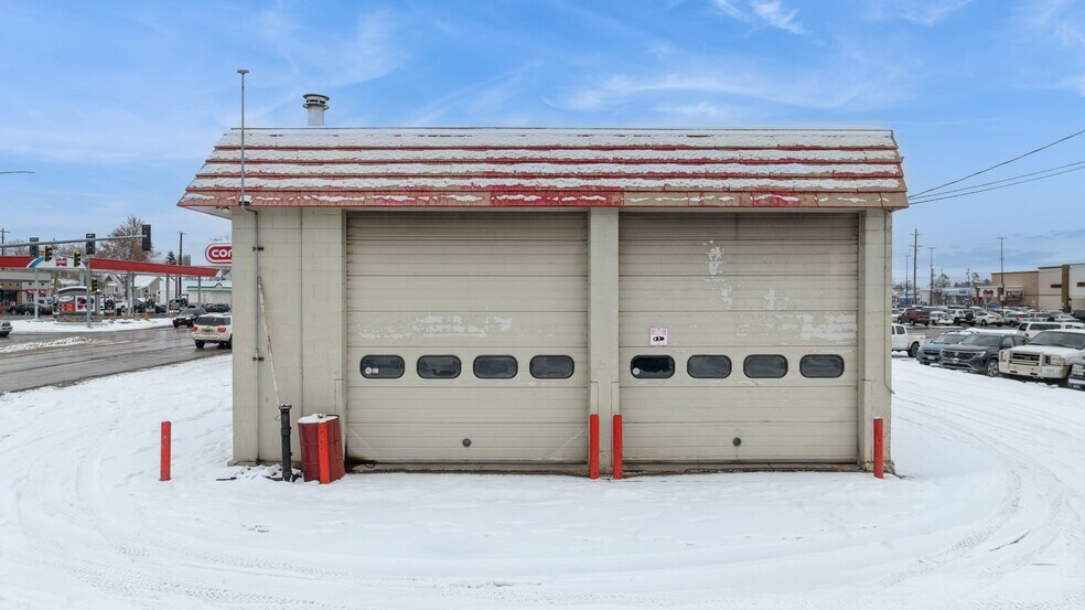 More Photos Of 196 3rd Avenue East N, Kalispell Service Station For Sale