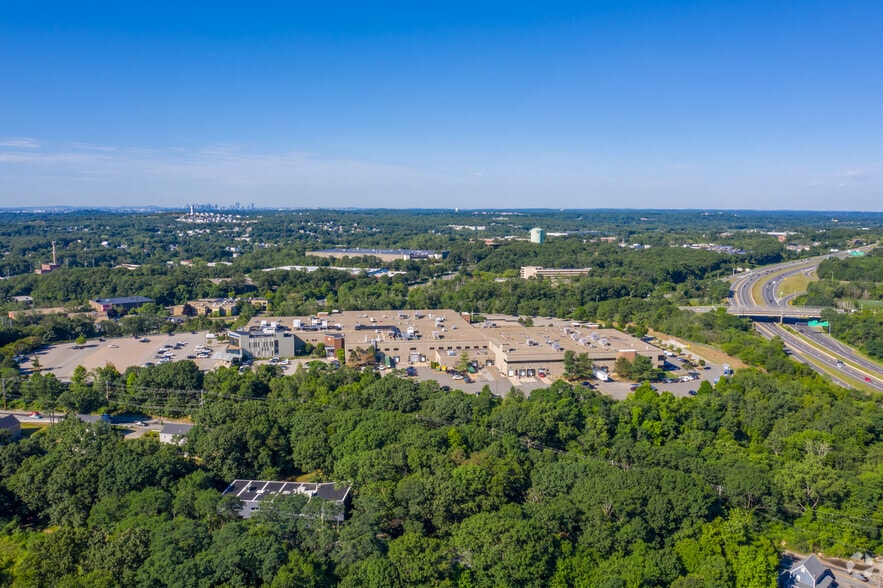 More Photos Of 100 Summit St, Peabody Office For Sale