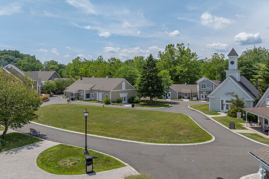 More Photos Of 75 State Route 15, Lafayette Unknown For Lease