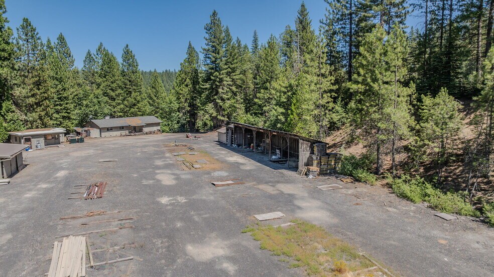 More Photos Of 1495 Linebaugh Rd, Arnold Industrial For Sale