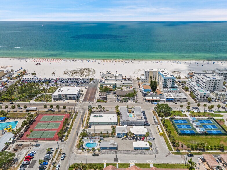 More Photos Of 602 Poinsettia Ave, Clearwater Beach Hotel For Sale