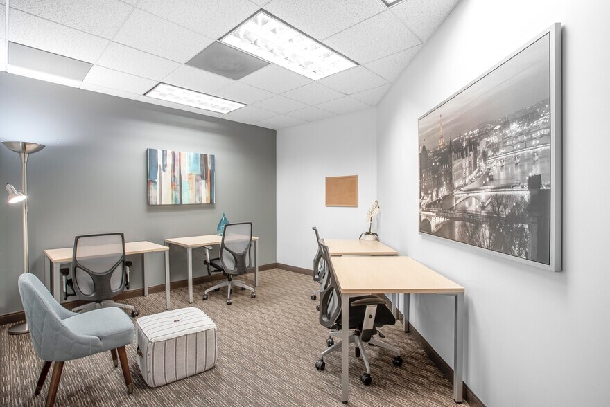 More Photos Of 303 Twin Dolphin Dr, Redwood City Office For Lease