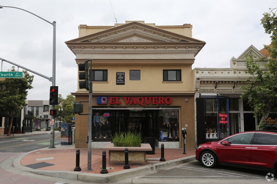 More Photos Of 120 E 4th St, Santa Ana Storefront Retail Office For Sale