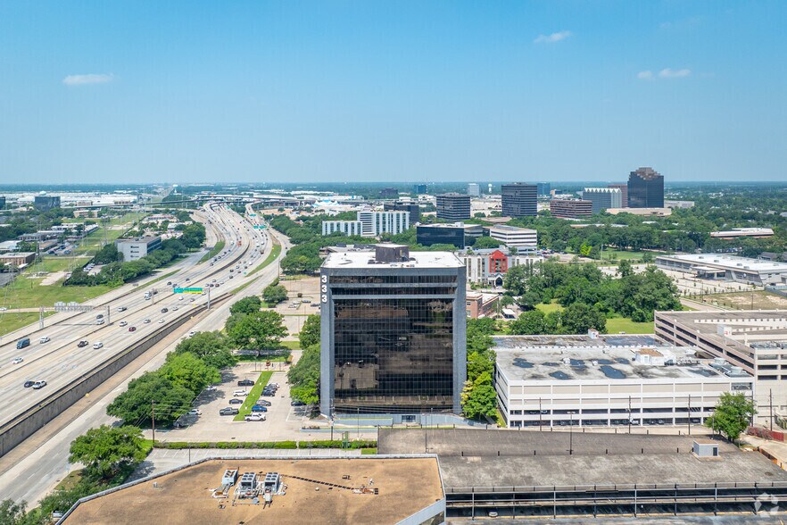More Photos Of 333 N Sam Houston Pky E, Houston Office For Lease