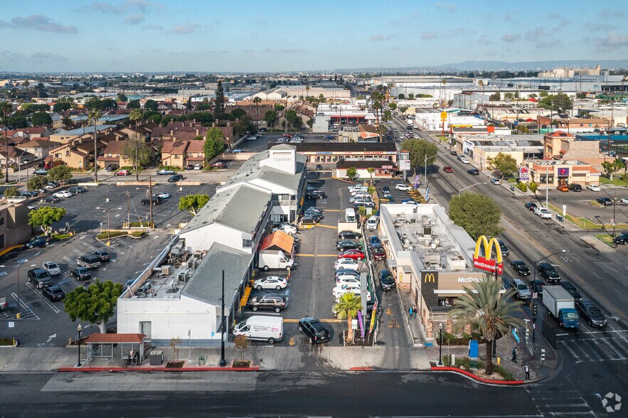 More Photos Of 2528-2570 E Slauson Ave, Huntington Park Unknown For Lease