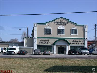 More Photos Of 664 Lemay Ferry Rd, Lemay Office For Sale