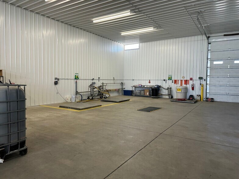 More Photos Of 10919 W Wilmington Rd, Peotone Distribution For Sale