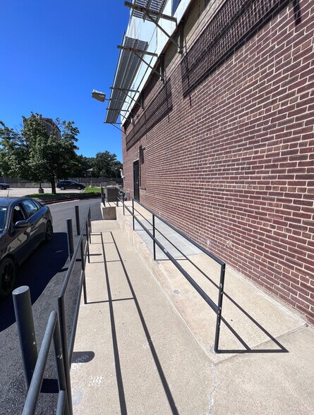 More Photos Of 223 Broadway Ave N, Rochester Office Residential For Sale