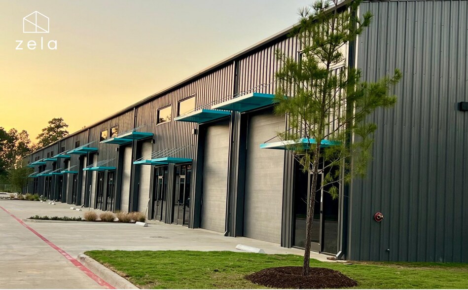 Primary Photo Of 2007 Airport Rd, Conroe Unknown For Lease