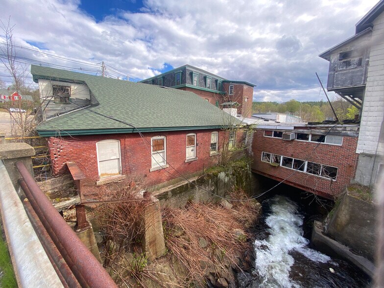 More Photos Of 6 Mill St, Ashland Industrial For Sale