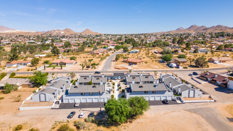 More Photos Of 19087 Allegheny Rd, Apple Valley Apartments For Sale