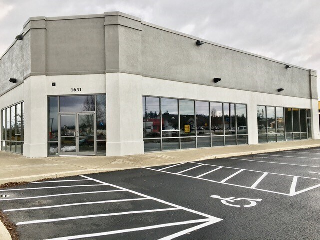 More Photos Of 1631 E Seltice Way, Post Falls Freestanding For Lease