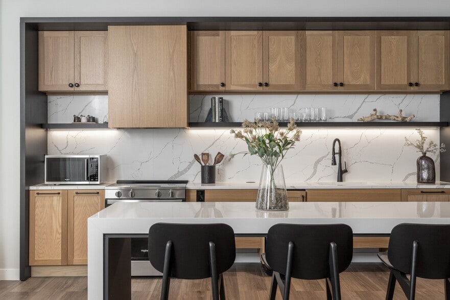 More Photos Of 700 American Blvd W, Bloomington Apartments For Lease