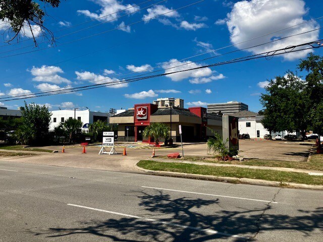 More Photos Of 3302 Richmond Ave, Houston Fast Food For Lease