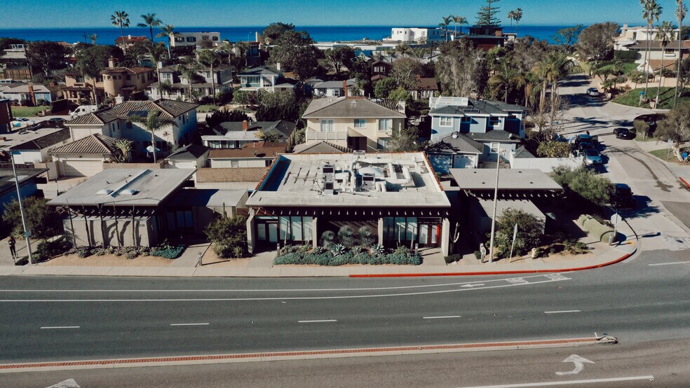 More Photos Of 535 N Highway 101, Solana Beach Office For Lease