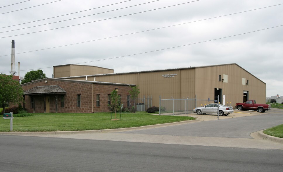 More Photos Of 1211 S Powell Rd, Independence Manufacturing For Lease