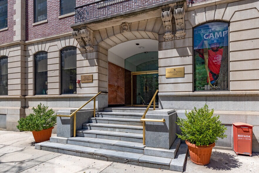 More Photos Of 2133 Arch St, Philadelphia Office For Lease