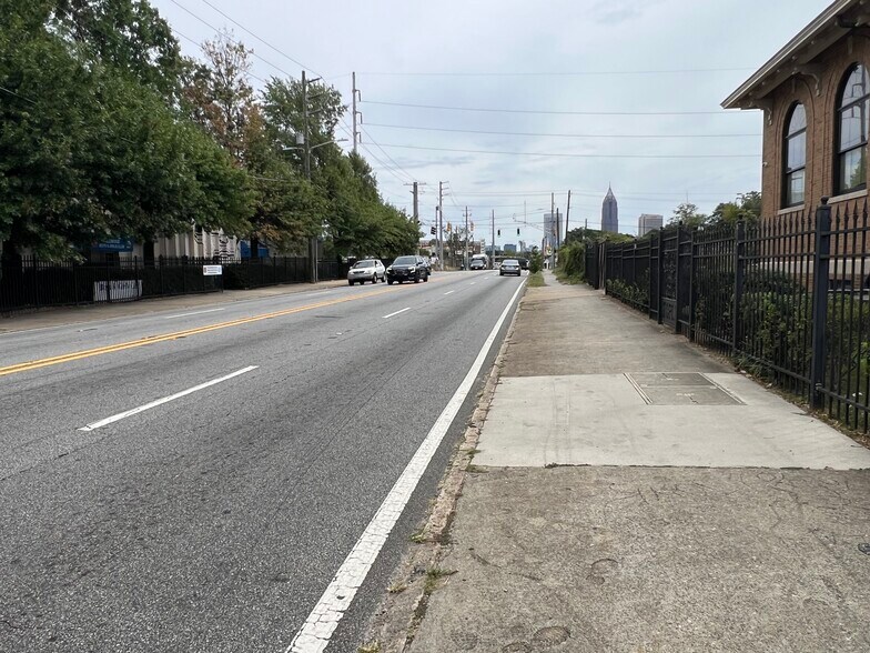 More Photos Of 808 Donald Lee Hollowell Pky NW, Atlanta Land For Sale