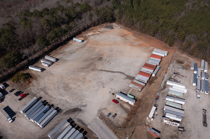 More Photos Of 3100 Ellenwood Industrial Drive, Ellenwood Truck Terminal For Lease