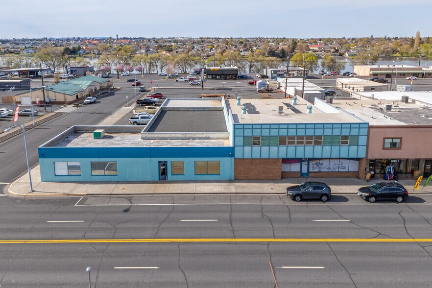 More Photos Of 612 W 3rd Ave, Moses Lake Industrial For Sale