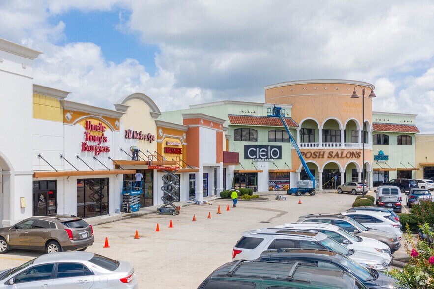 More Photos Of 314 Sawdust Rd, Spring Unknown For Lease