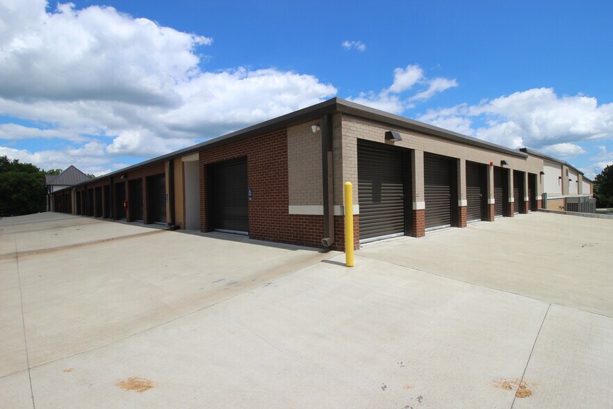 More Photos Of 757 W Northfield Blvd, Murfreesboro Self Storage For Sale
