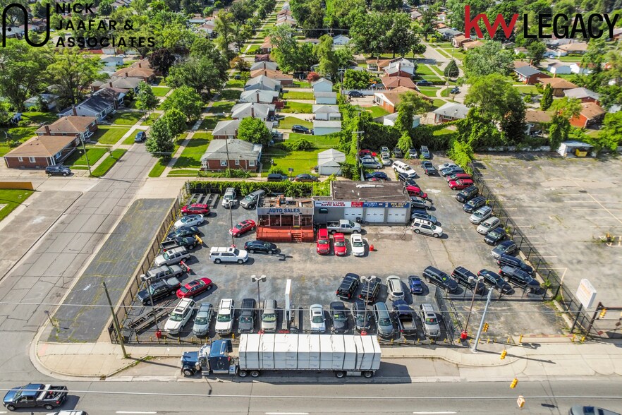 More Photos Of 21101 W 8 Mile Rd, Detroit Auto Dealership For Sale