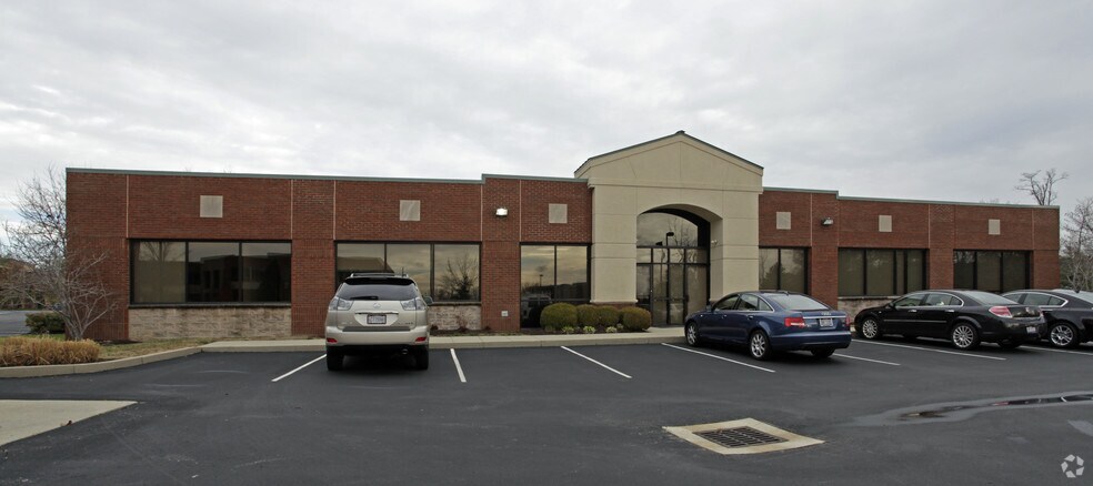 More Photos Of 4705 Lake Forest Dr, Blue Ash Office For Lease