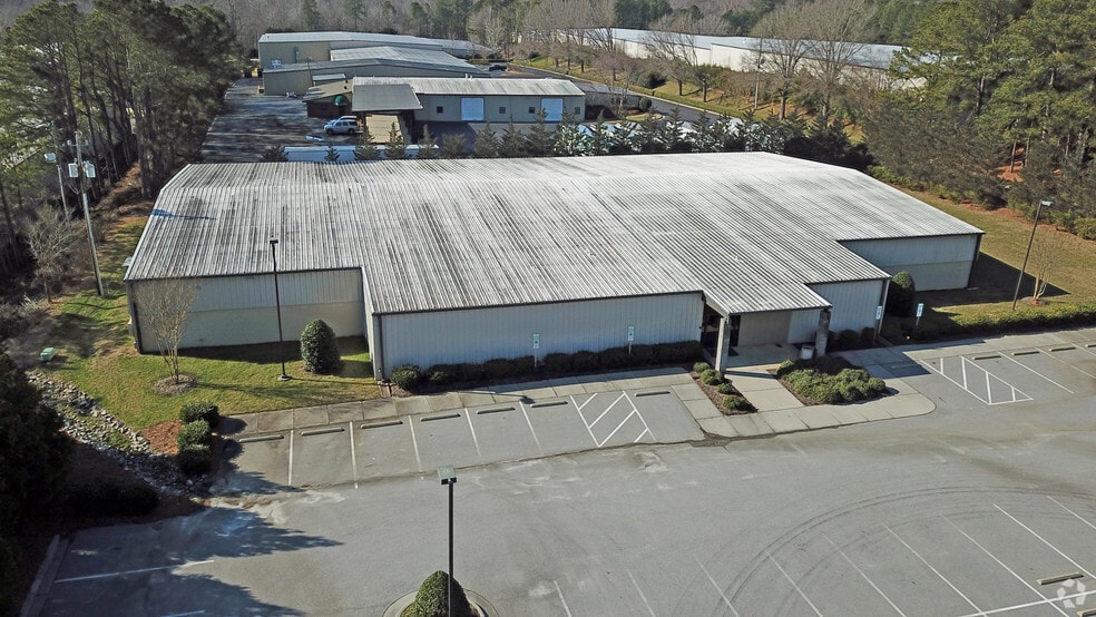 More Photos Of 5300 Fayetteville Rd, Raleigh Flex For Lease