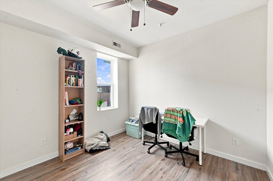 More Photos Of 1648 S 16th St, Philadelphia Apartments For Sale